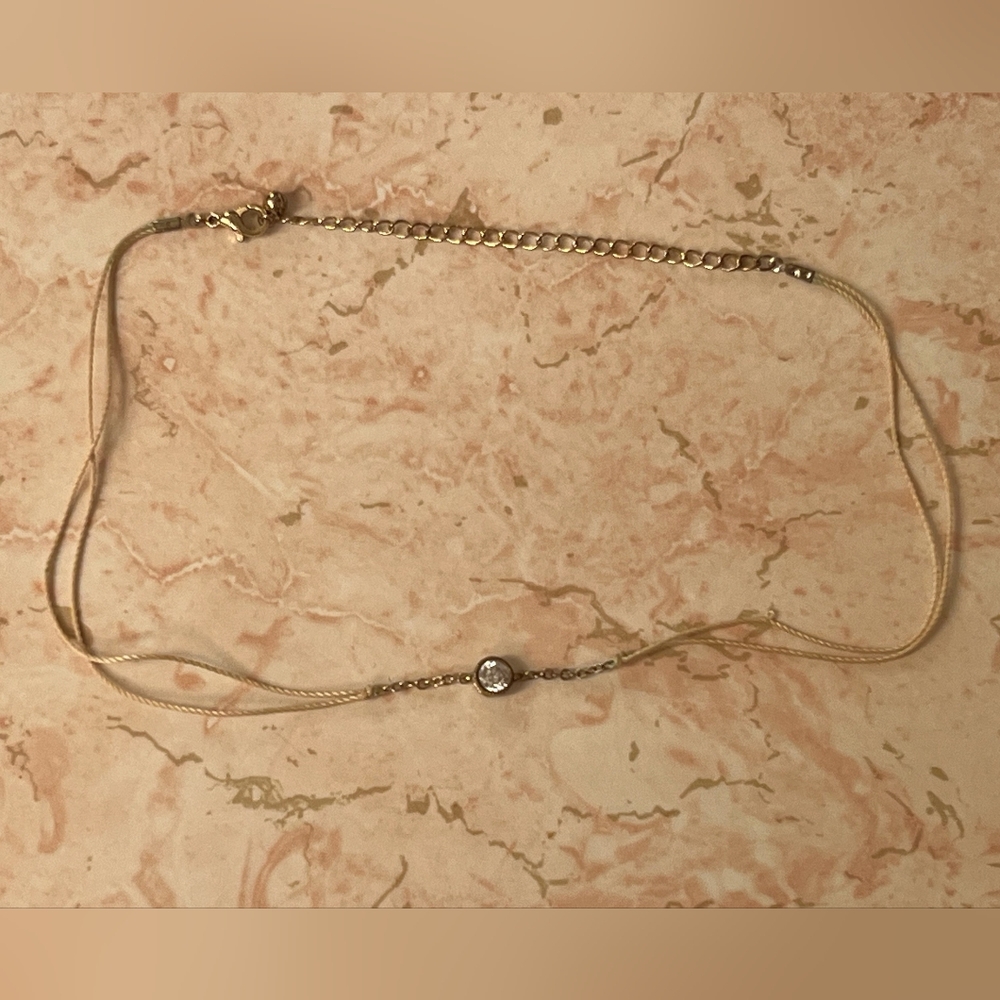 Elegant Gold Necklace with Crystal Accent